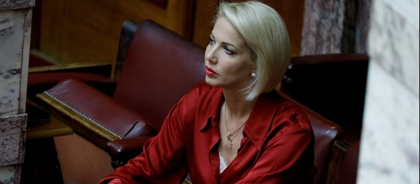 Το τραγούδι που γράφτηκε για την βουλευτή της ΝΔ Κατερίνα Μονογυιού - «Όμορφή μου Κατερίνα» (βίντεο)